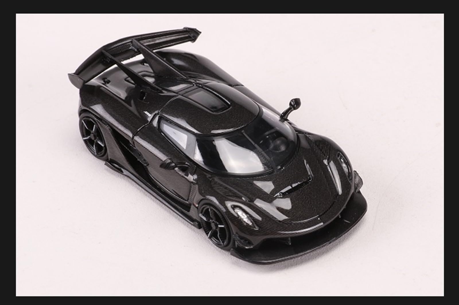Amazon.co.jp: 車のモデル 1:64 ケーニグセグ Jesko ダイキャスト車両